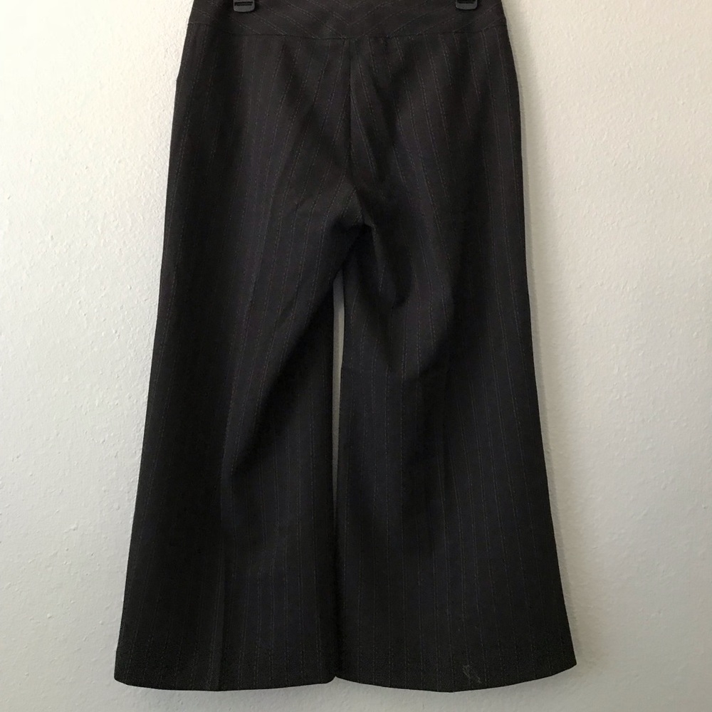 Max Studio | Black Pin Stripe Wide Leg Crop Pant 4 - Picture 3 of 8